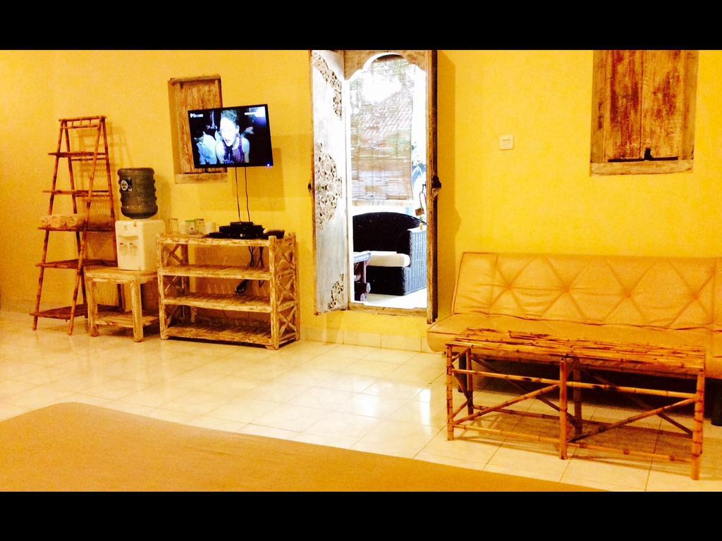 Bali Guest Villas Legian  Ruang foto